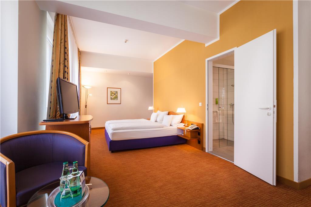 Best Western Hotel Am Strassberger Tor Плауэн Номер фото